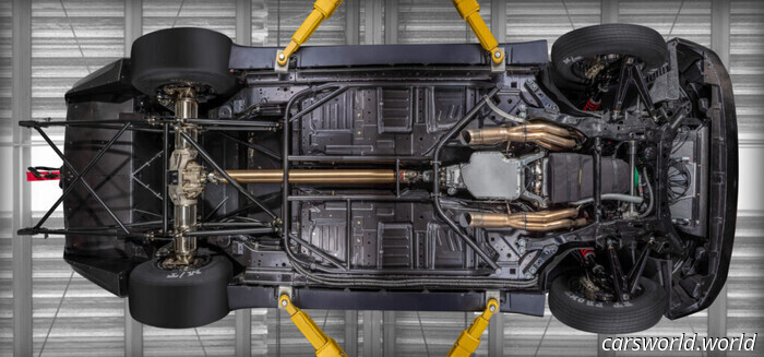 Dodge Charger por fin recibe un V8 Hemi, pero no puedes llevártelo a casa | Carscoops